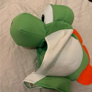 Yoshi costume head